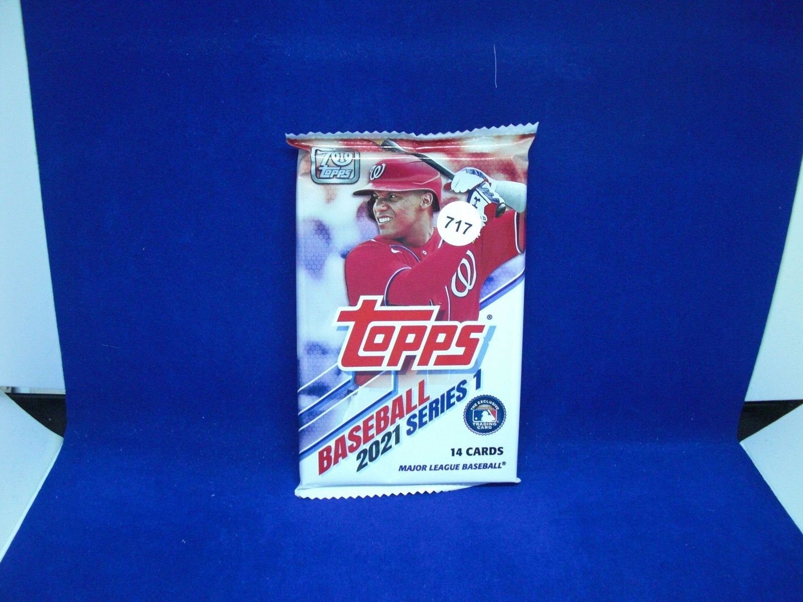 2021 topps series 1 sealed packs (1 of 1)