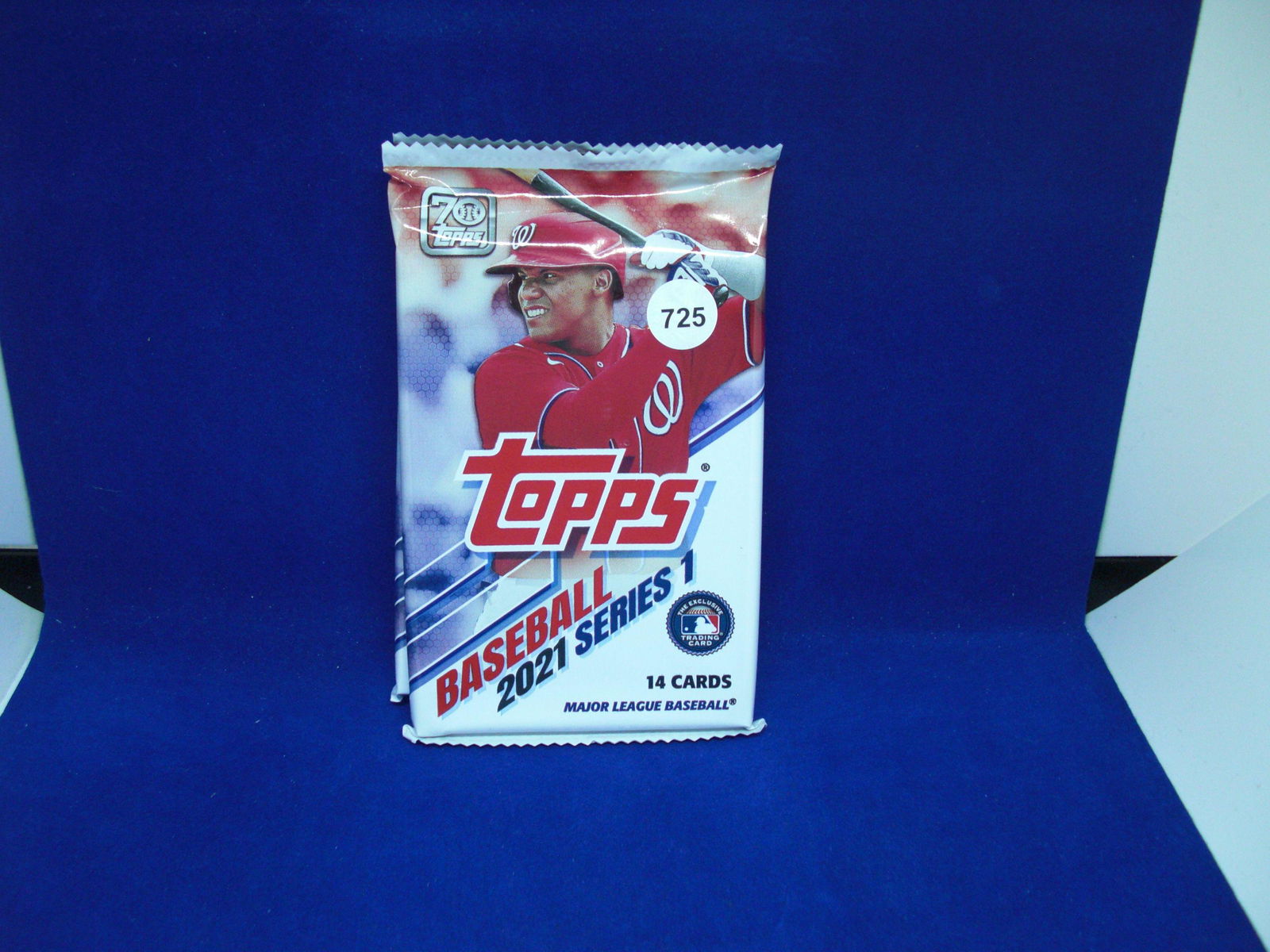 matt chapman topps holiday relic (1 of 1)