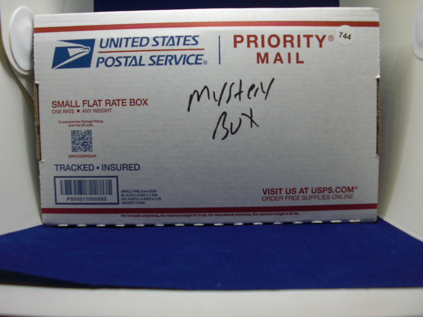 smalll flat rate sports card mystery box (1 of 1)