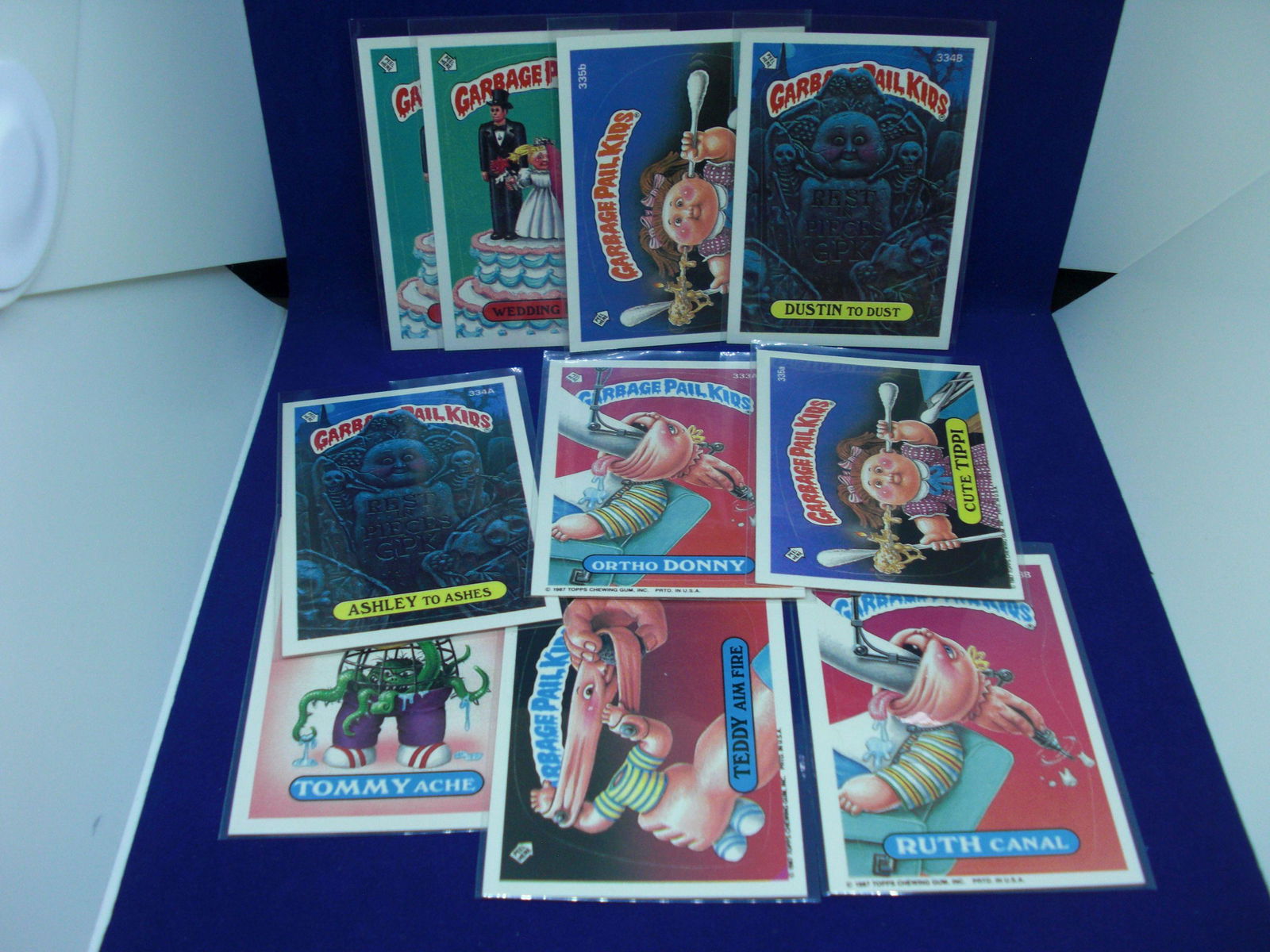 Lot 10 assorted garbage pail kid cards: Lot 10 assorted garbage pail kid cards