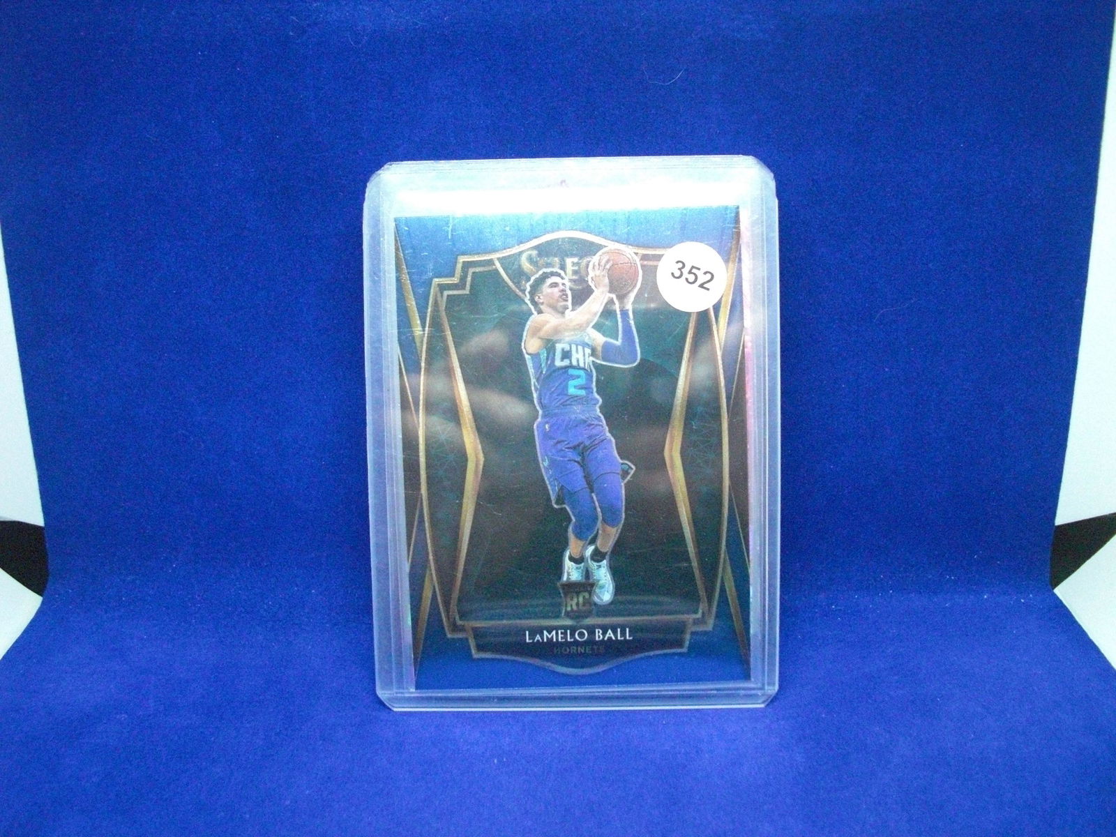 lamelo ball retail blue select (1 of 1)
