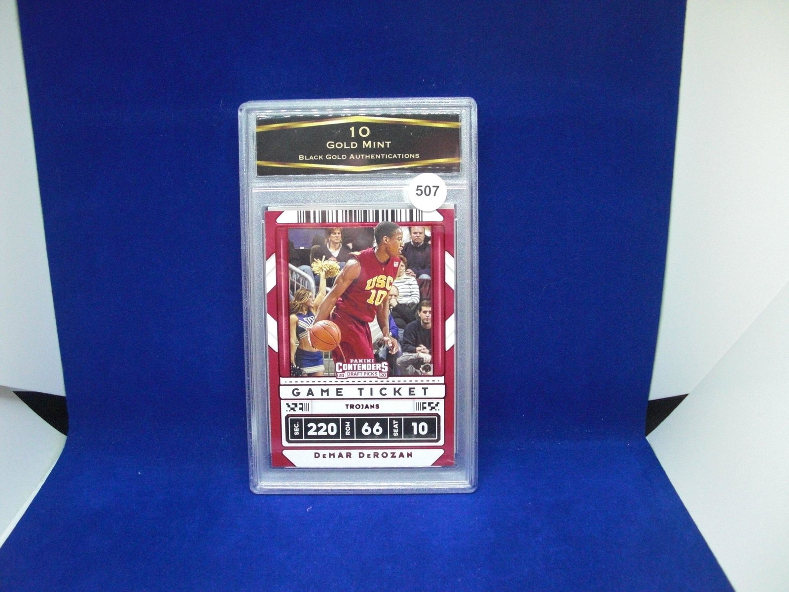BGA graded 10 gold mint demar derozan: BGA graded 10 gold mint demar derozan