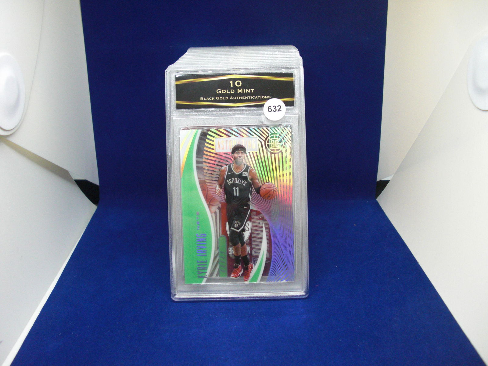 BGA graded 10 gold mint kyrie irving illusion acetate (1 of 1)