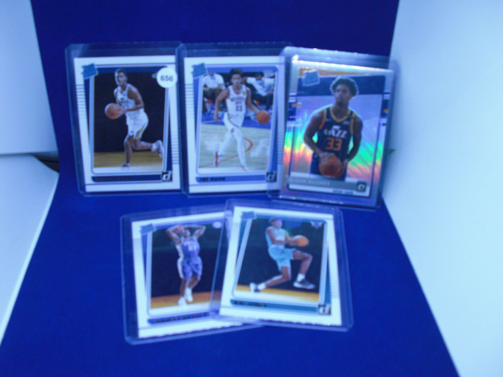 lot of 5 basketball cards with jared butler: lot of 5 basketball cards with jared butler
