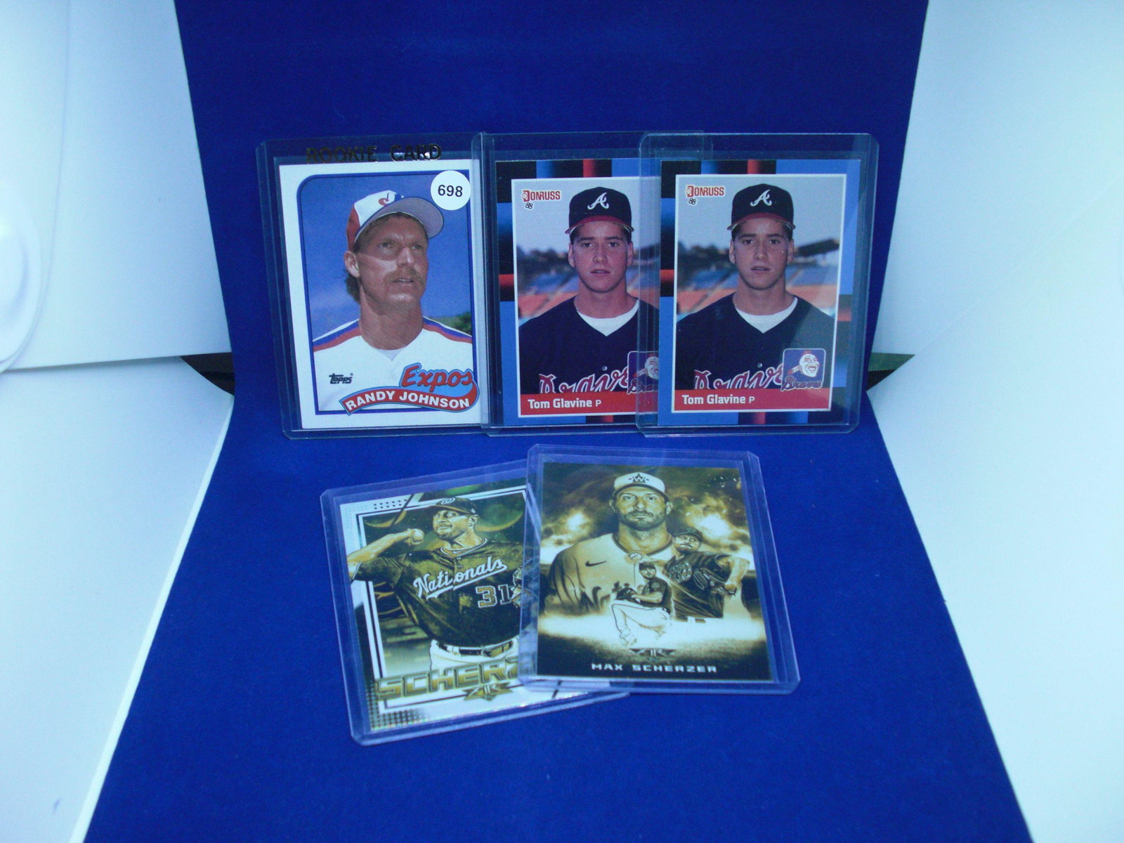 lot of 5 baseball cards with randy johnson rookie: lot of 5 baseball cards with randy johnson rookie