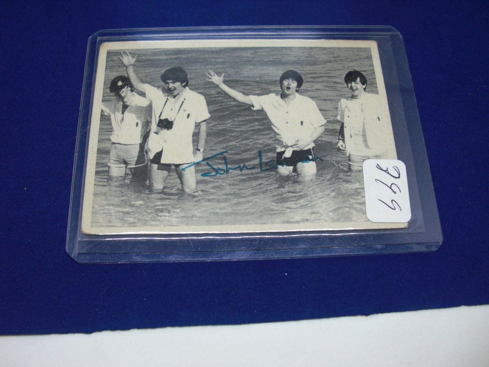 vintage 1964 topps beatles card: vintage 1964 topps beatles card