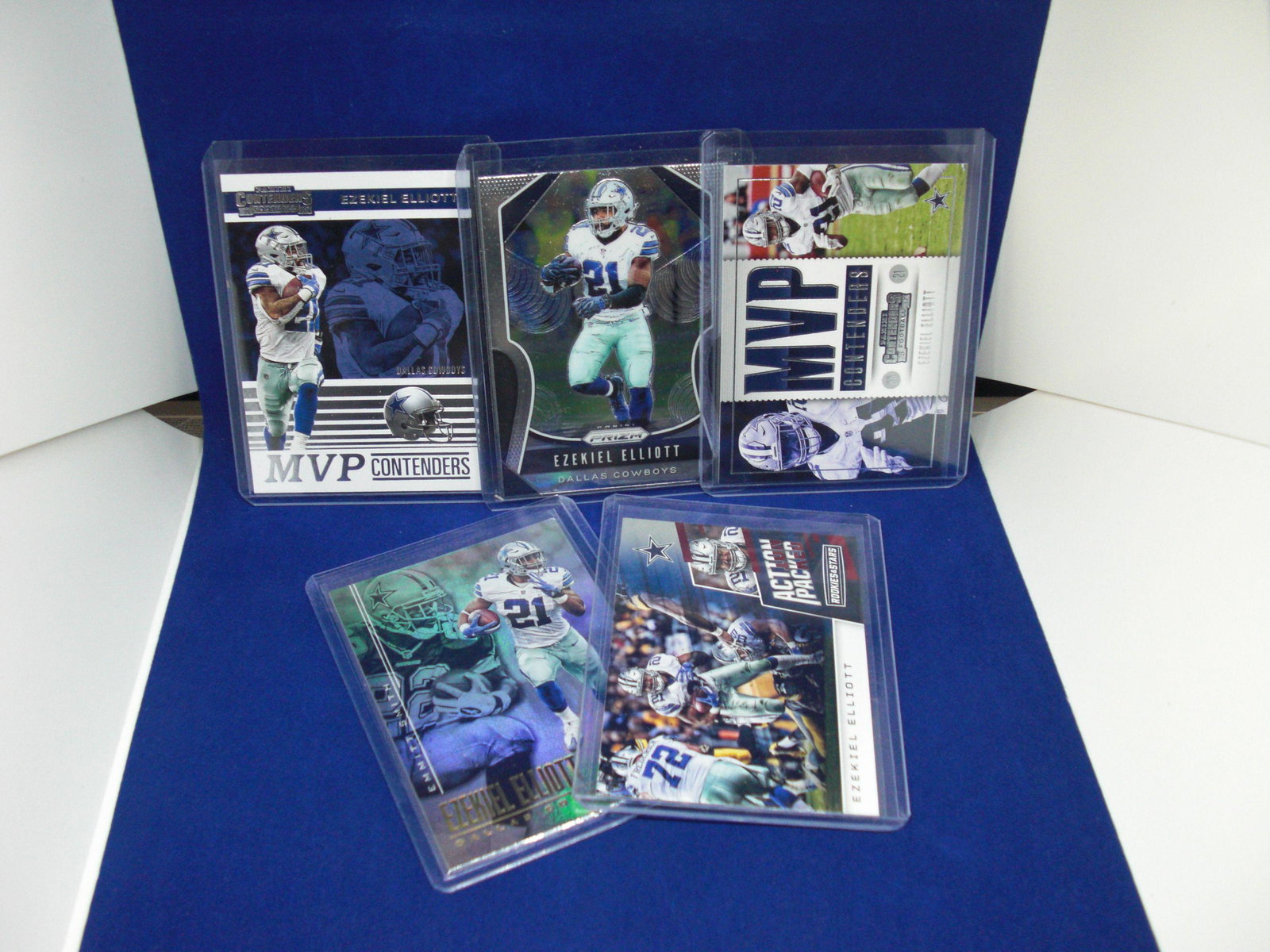 lot of 5 ezekiel elliott cards (1 of 1)