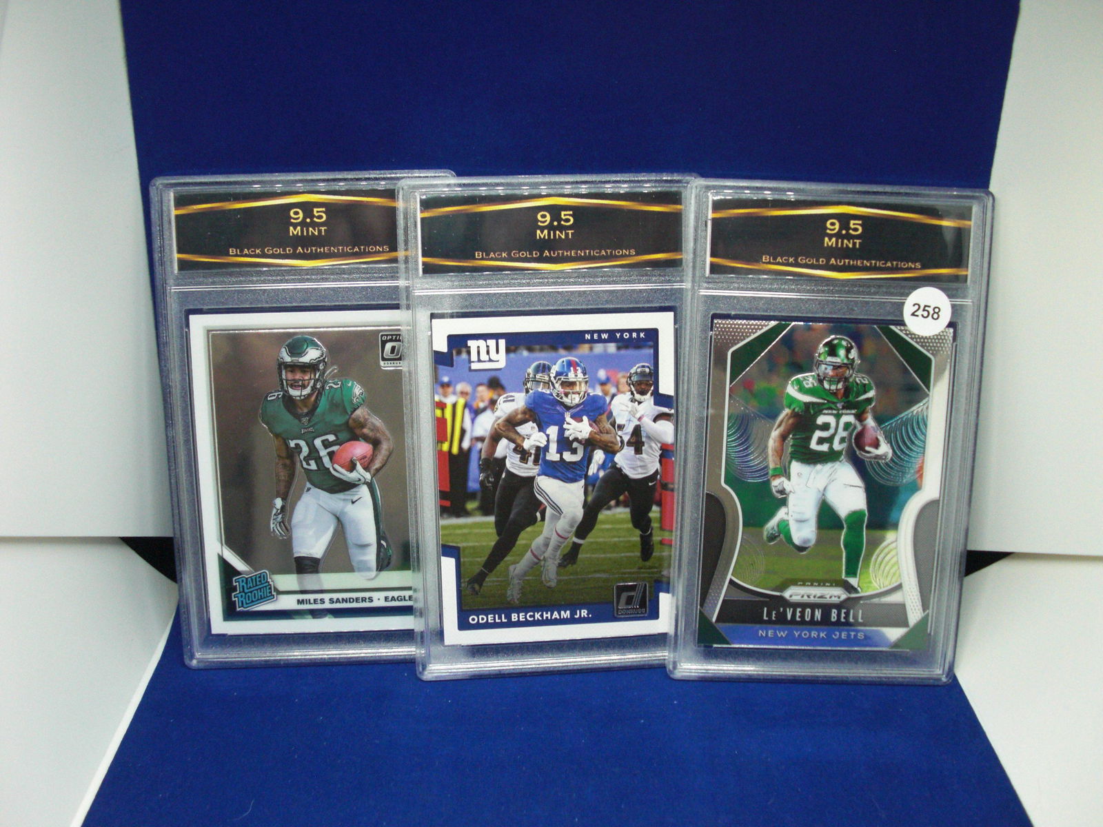 lot of 3 football cards bga graded 9.5: lot of 3 football cards bga graded 9.5