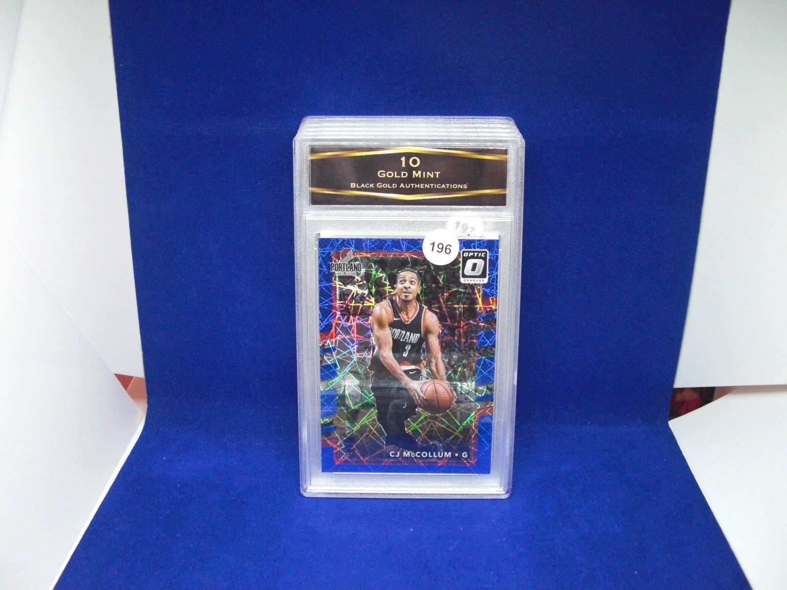 bga graded  cj mccollum blue mint 10 (1 of 1)