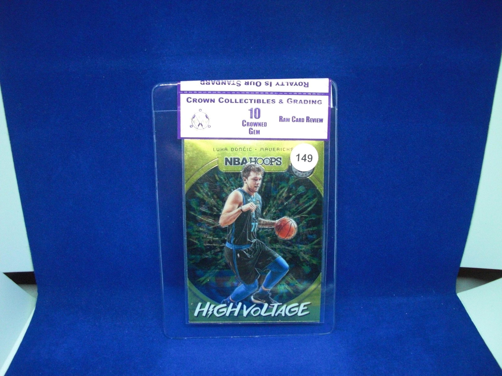 crown collectibles raw review graded mint 10 luka doncic high voltage (1 of 1)