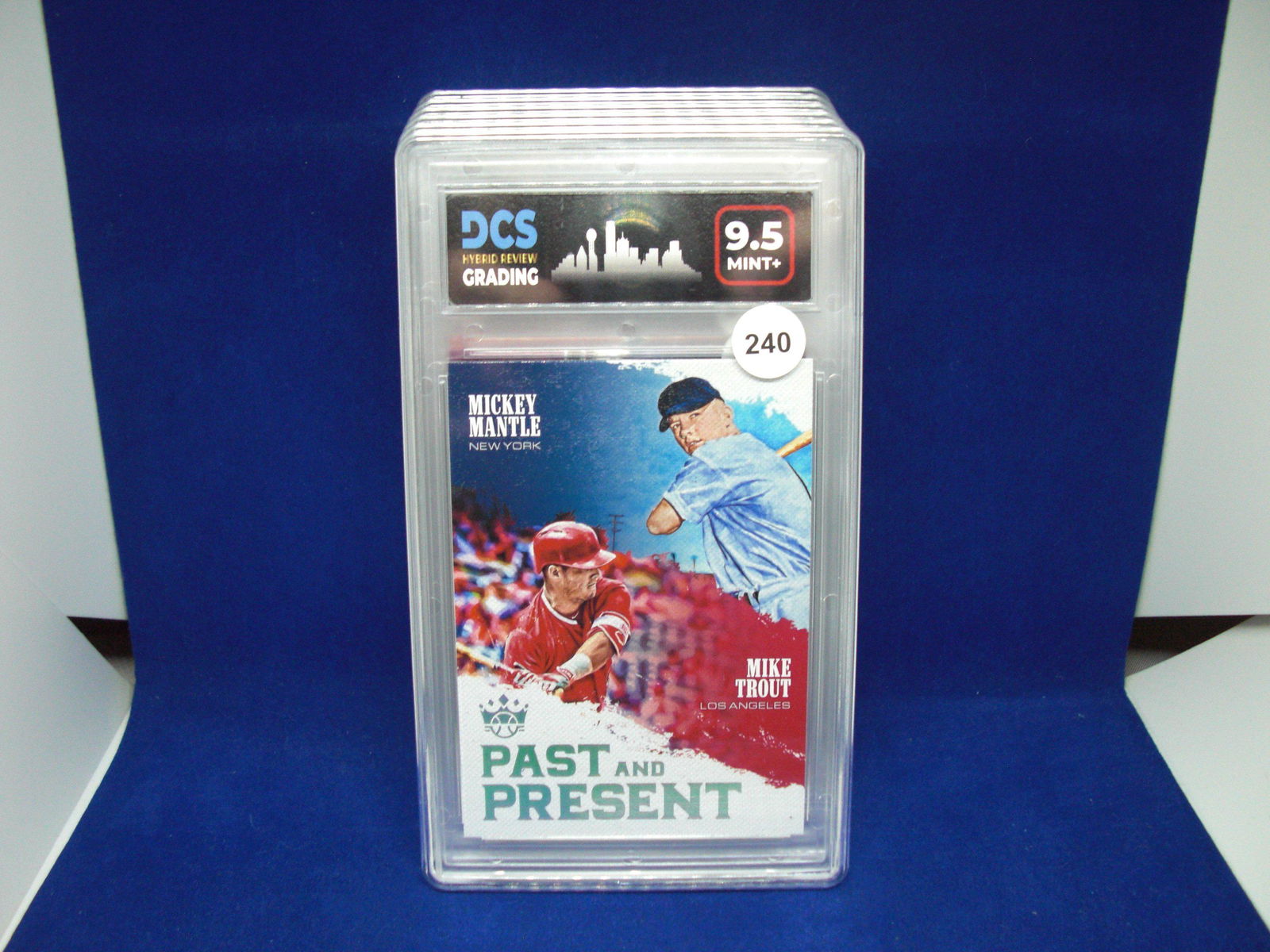dcs graded mint 9.5 mickey mantle/mike trout (1 of 1)