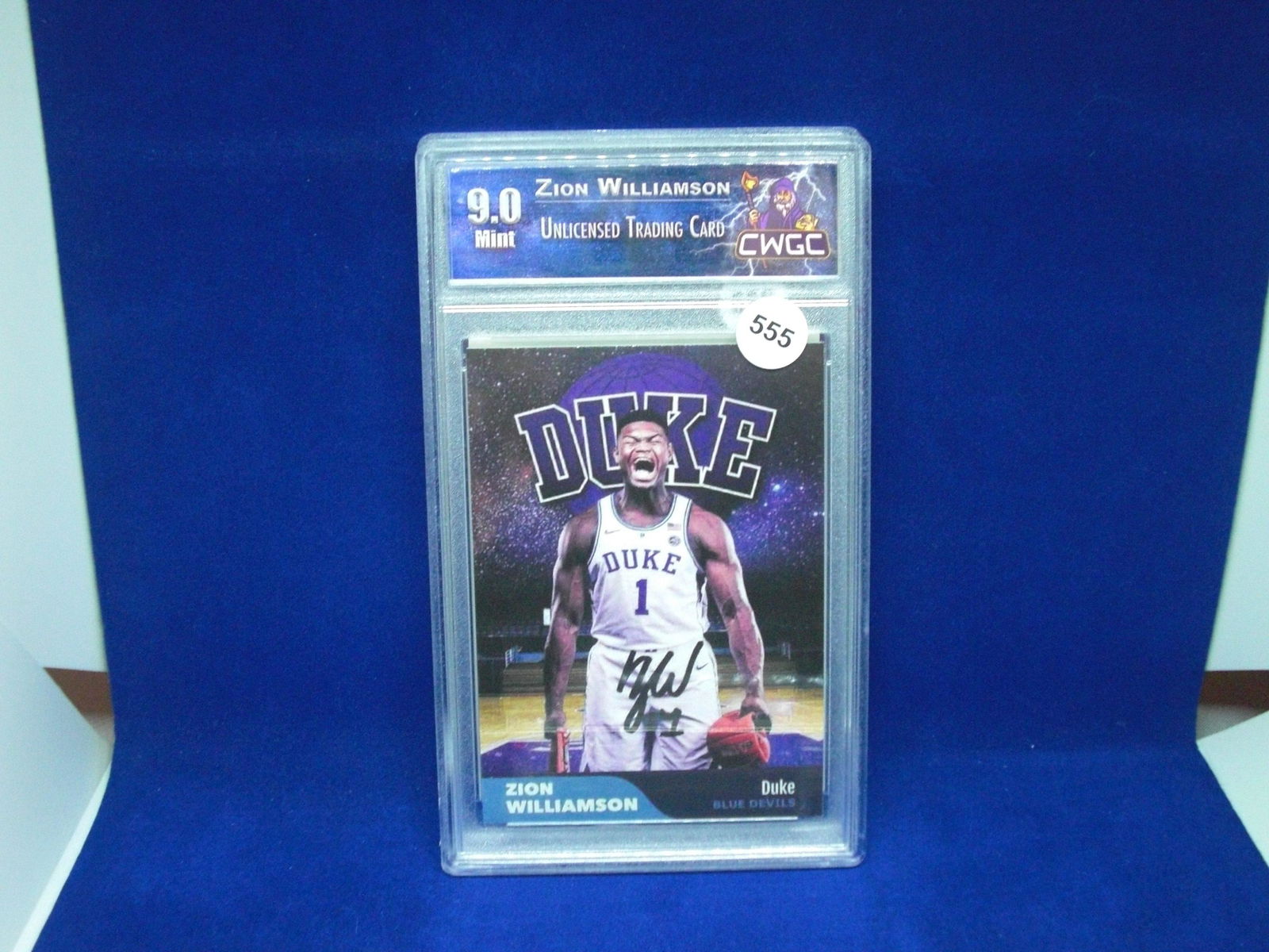 cwgc graded mint 9 zion williamson fascimile auto (1 of 1)