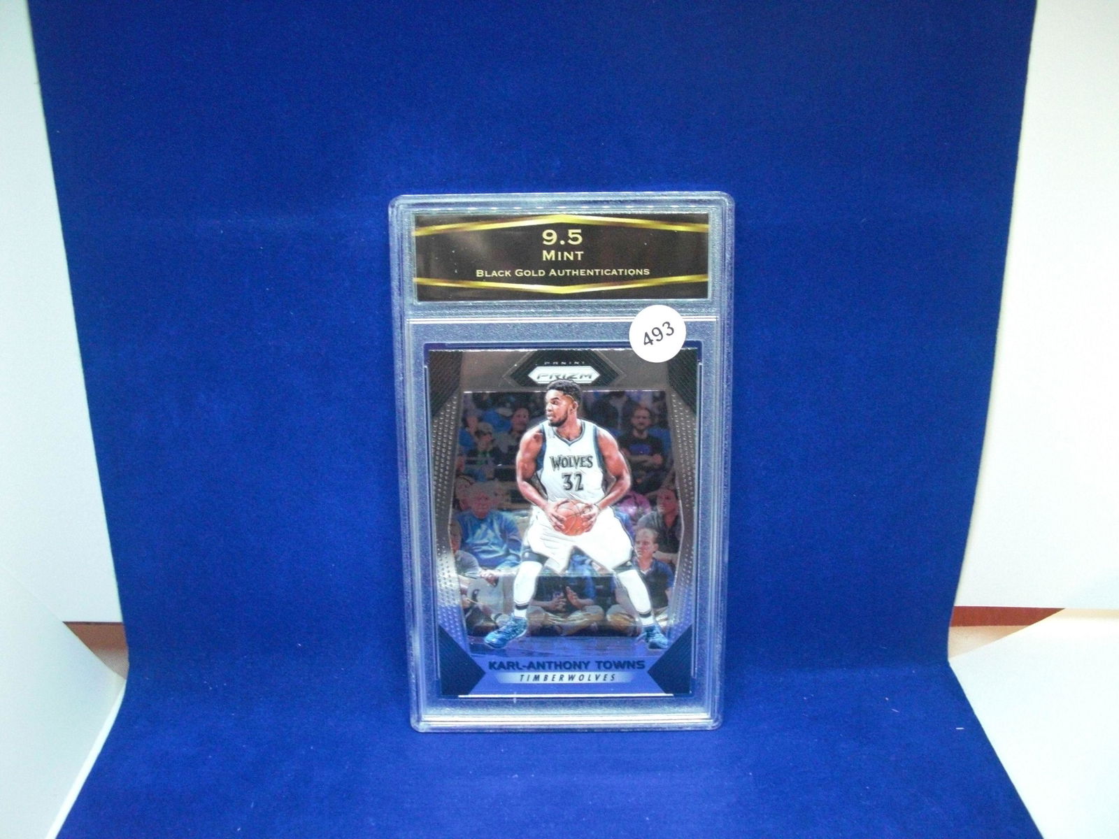 bga graded mint 9.5 karl anthony towns: nice graded card