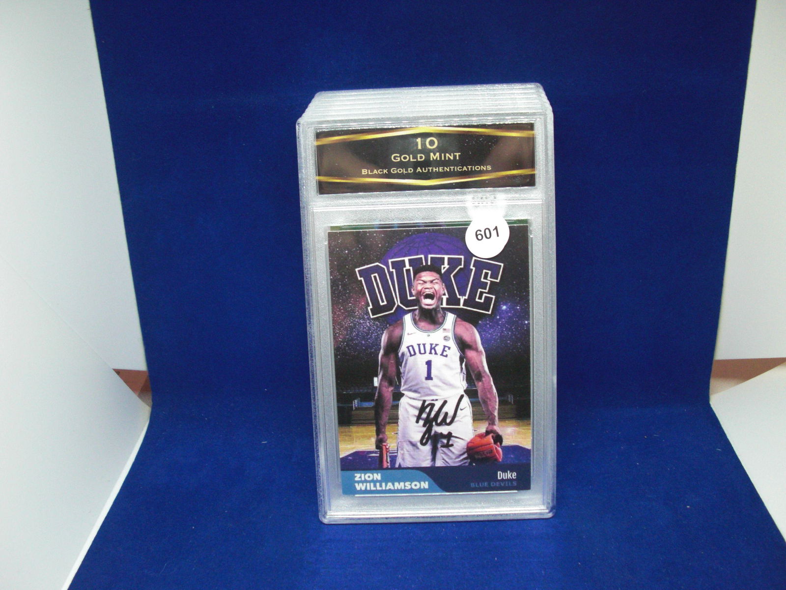 bga graded mint 10 zion williamson fascimile auto (1 of 1)