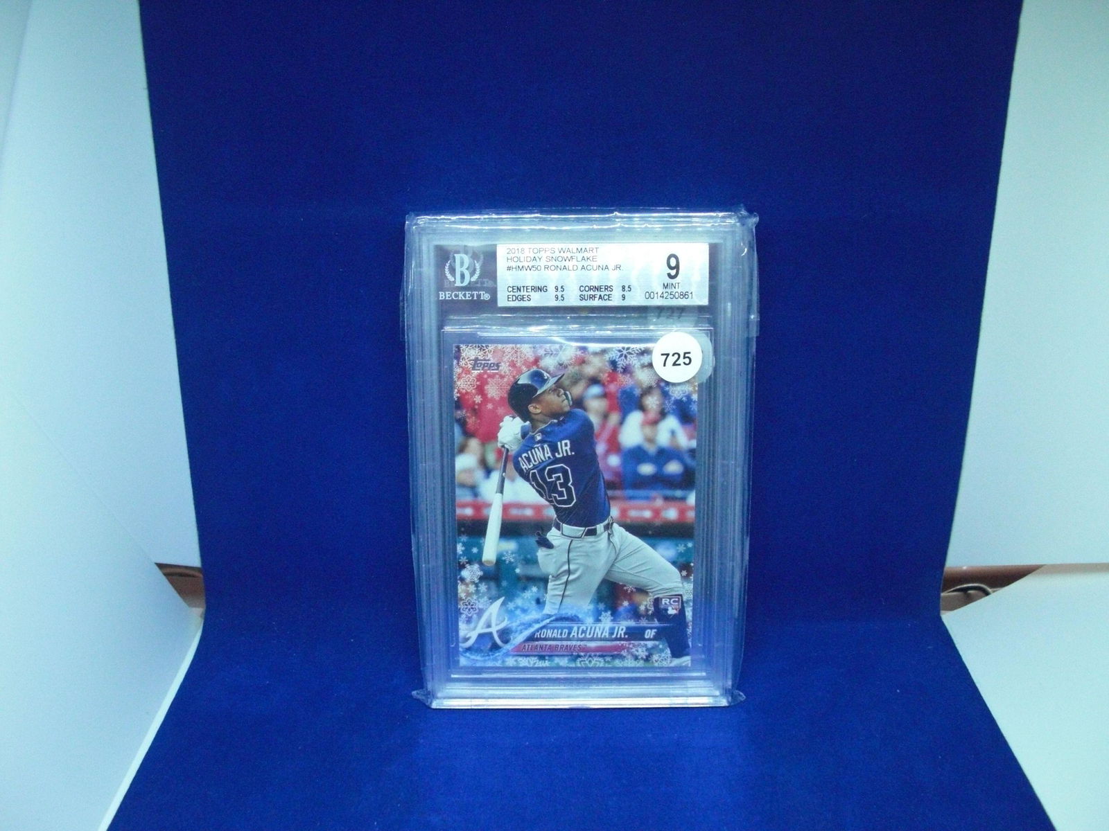 beckett graded mint 9 ronald acuna jr holiday snowflake rookie (1 of 1)