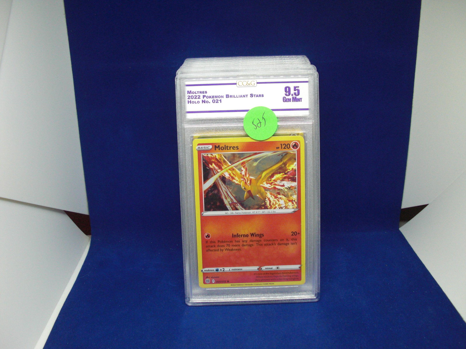 ccg graded pokemon mint 9.5 moltres holo: nice graded card