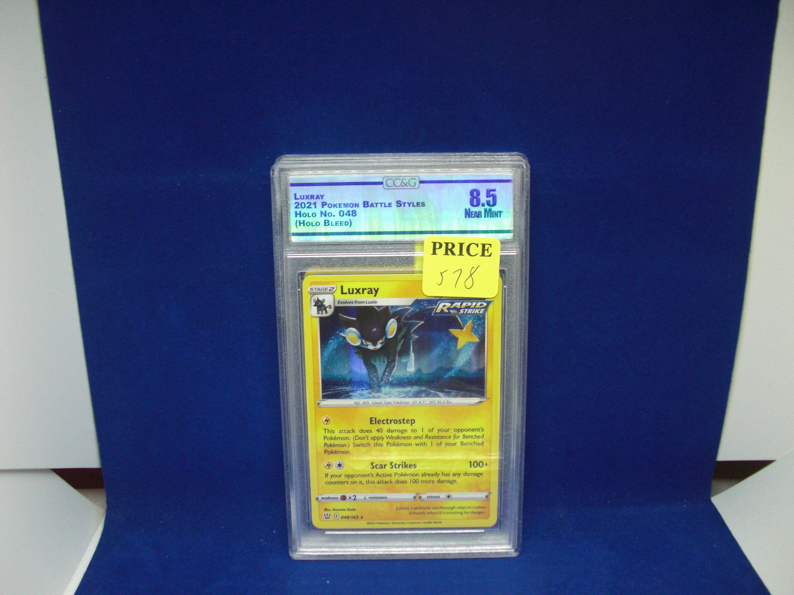 ccg graded pokemon mint 8.5 luxray holo bleed: nice graded card