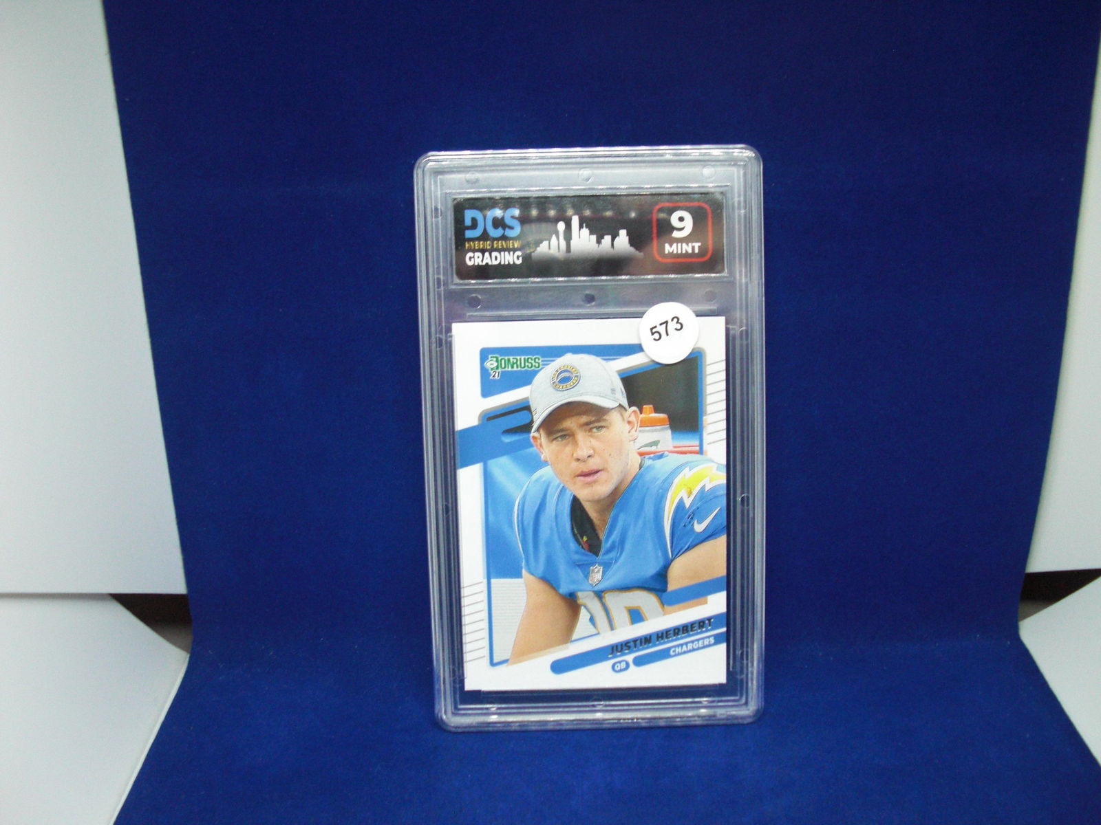 dcs graded justin herbert mint 9 (1 of 1)