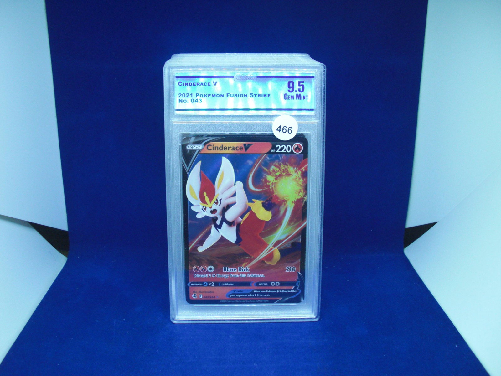 cc&g graded mint 9.5 cinderace v (1 of 1)