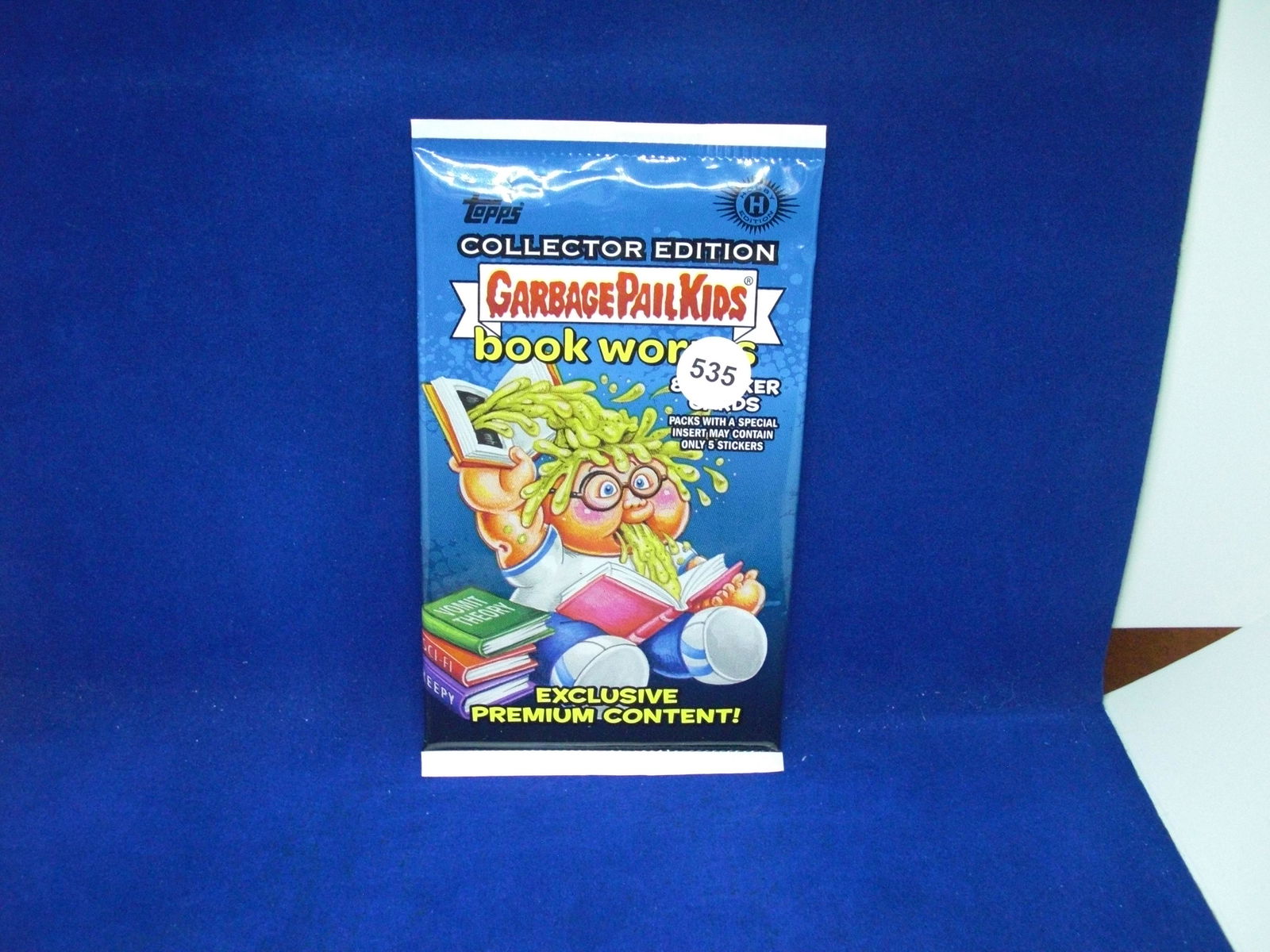 unopened pack of garbage pail kids: unopened