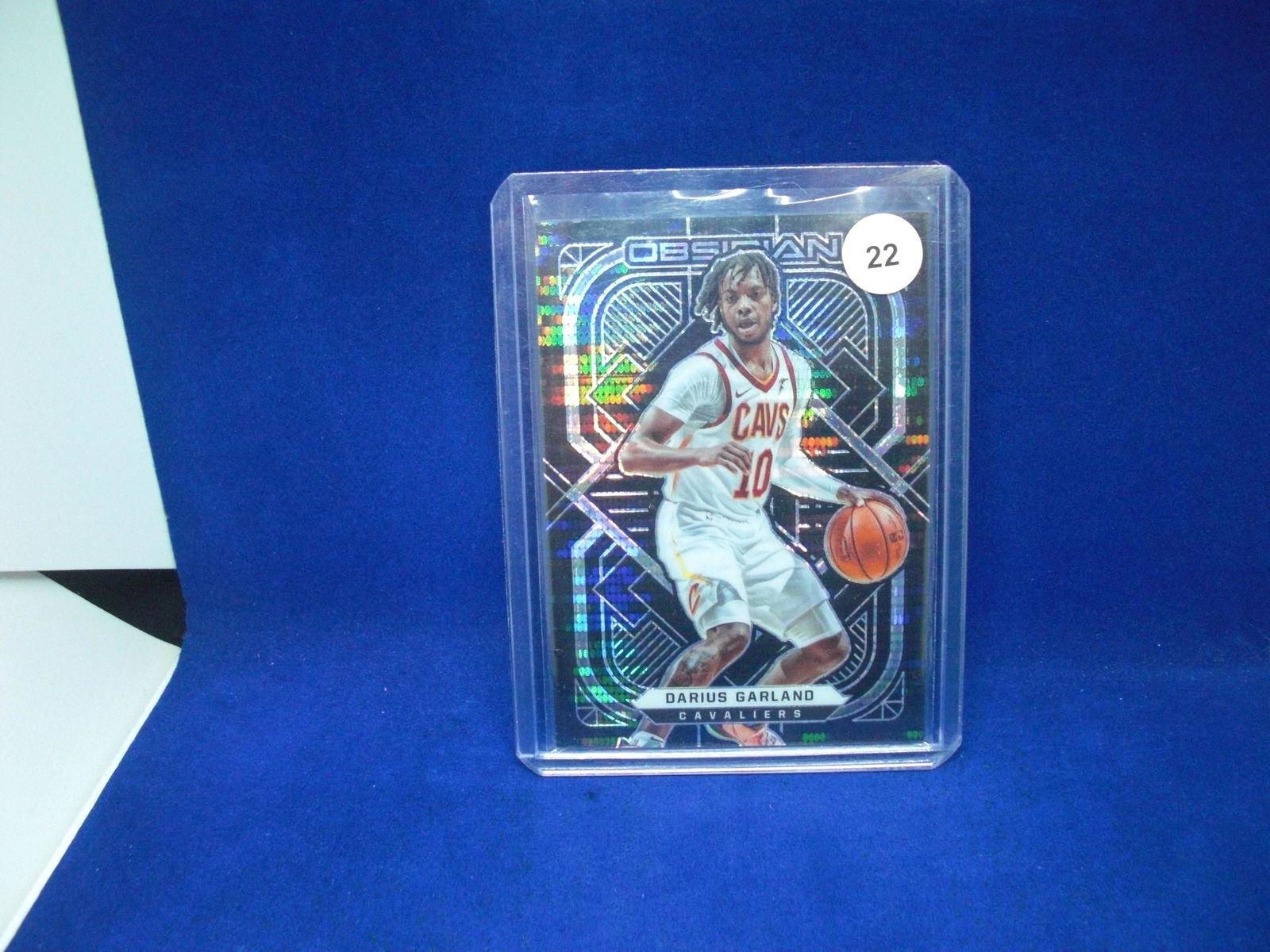 darius garland obsidian: in top loader