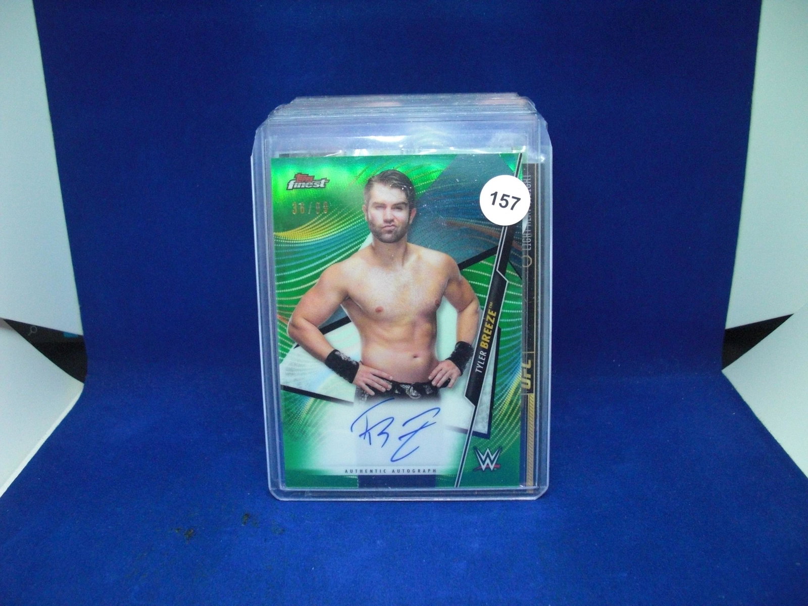 tyler breeze auto green #36/99: in top loader