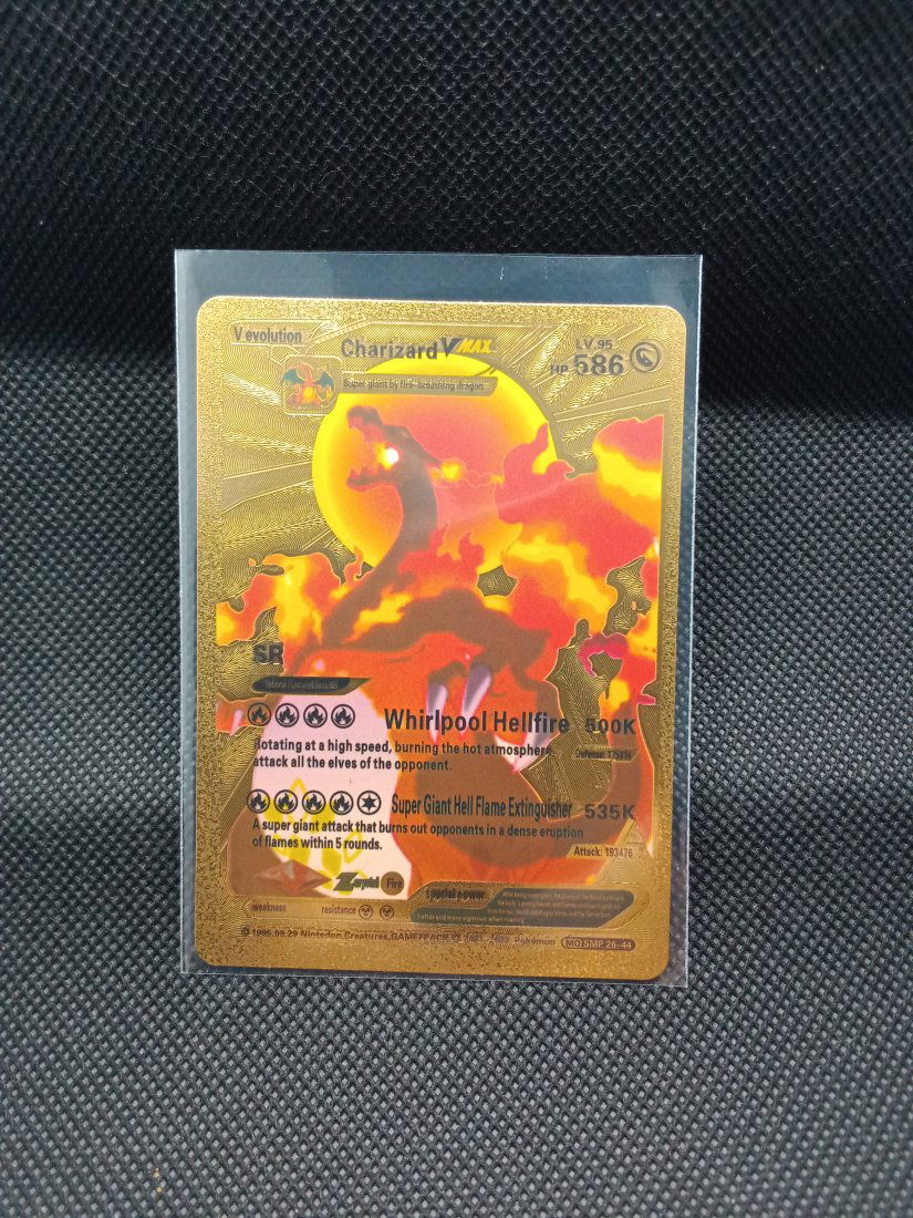 Pokemon gold foil Charizard v (1 of 1)