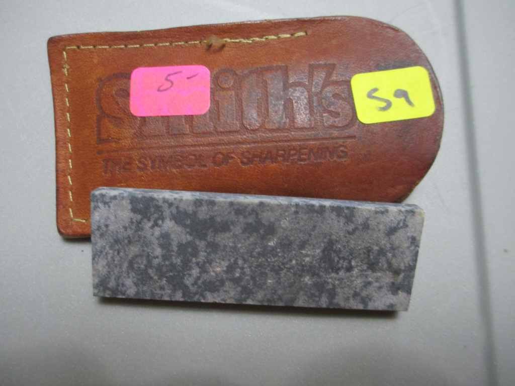 Pocket Knife Sharpener (1 of 1)