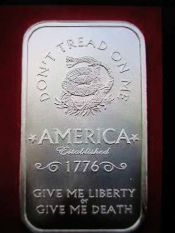 One Ounce Silver Bar (1 of 1)