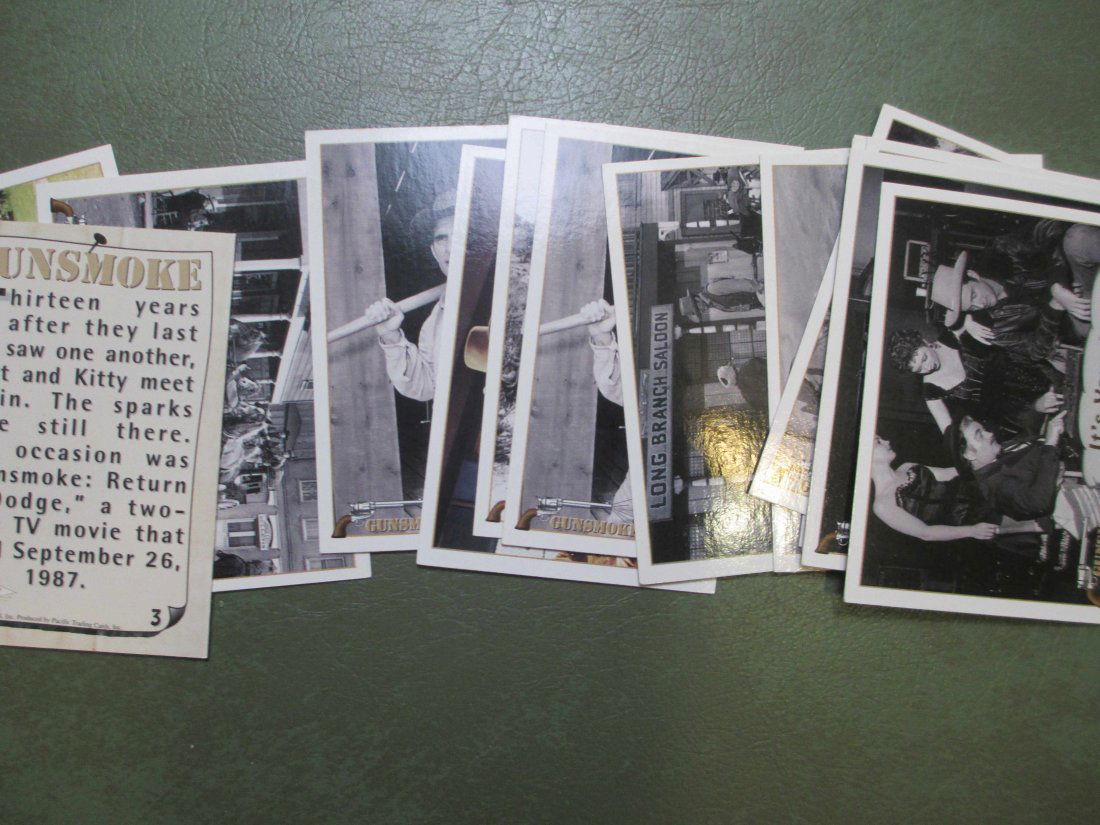 LOT OF 15 GUNSMOKE TV SHOW TRADING CARDS (1 of 1)