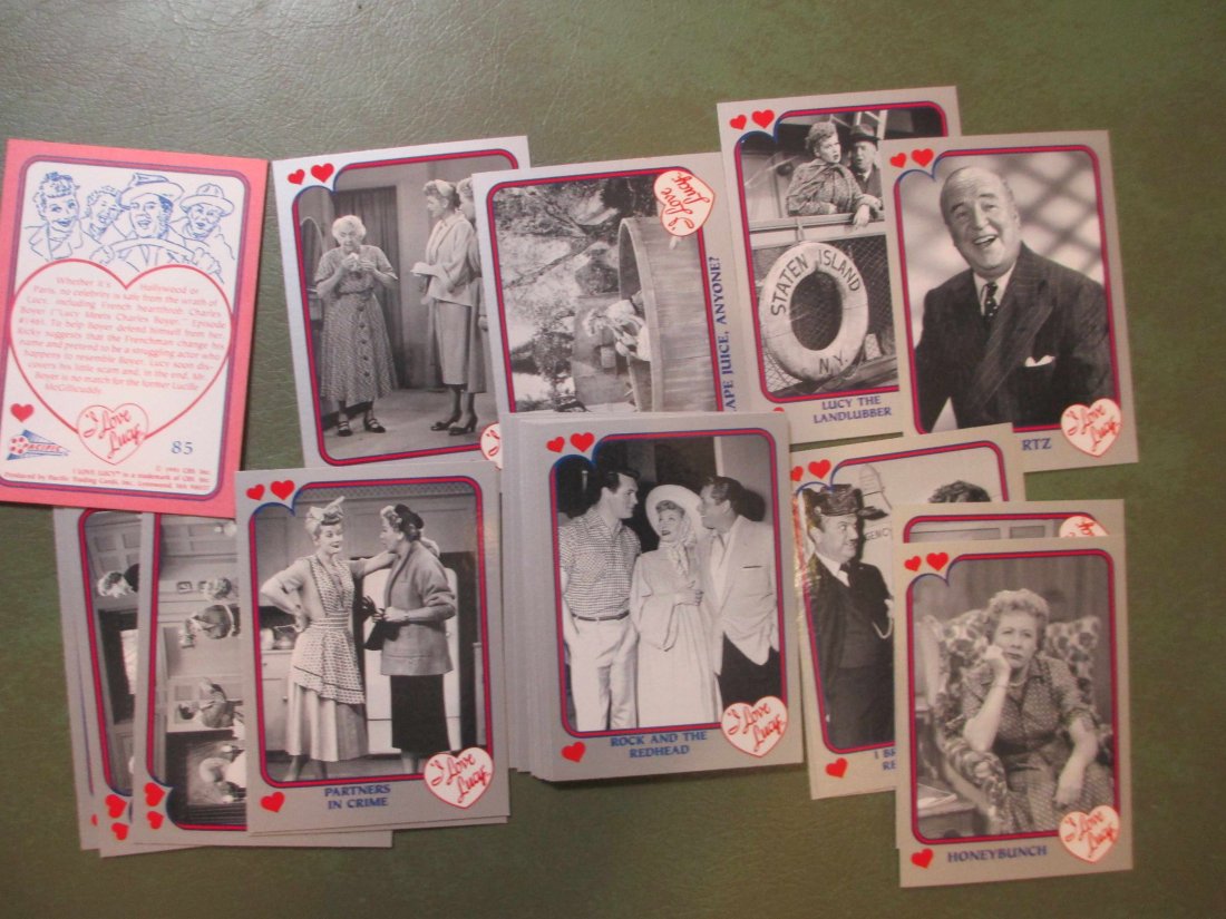 LOT OF 23 I LOVE LUCY TV SHOW CARDS: NOSTALGIC TV AND FILM LUCY 1991 PACIFIC