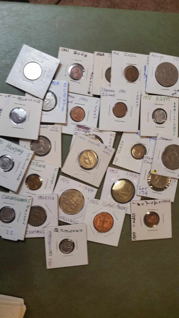 LOT OF 25 ASSORTED WORLD COINS (1 of 1)