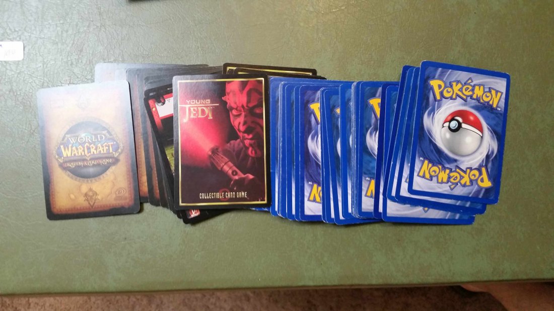 POKEMON, MAGIC, AND RETURN OF THE JEDI GAME CARDS (1 of 1)