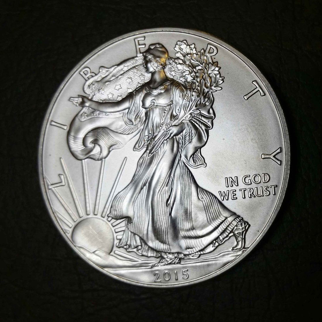 AMERICAN SILVER EAGLE 2015 FRESH MONSTER BOX BREAK (1 of 1)