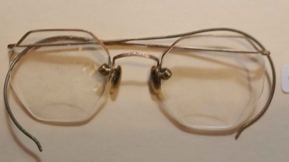 VINTAGE EYE GLASSES EARLY 20TH CENTURY GOLD FILLED: GOLD FILLED VINTAGE EYEWEAR