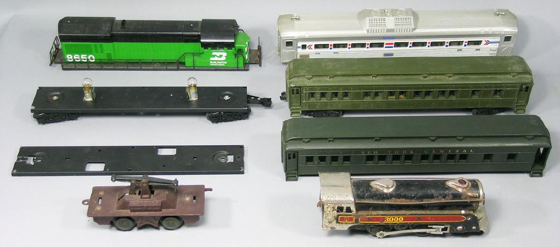 Lionel, Williams and Marx Assorted Items (1 of 1)