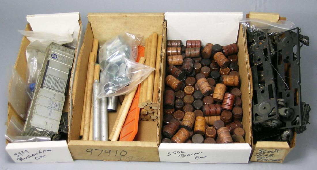 Lionel 3454 Operating Box Car and Parts (1 of 1)