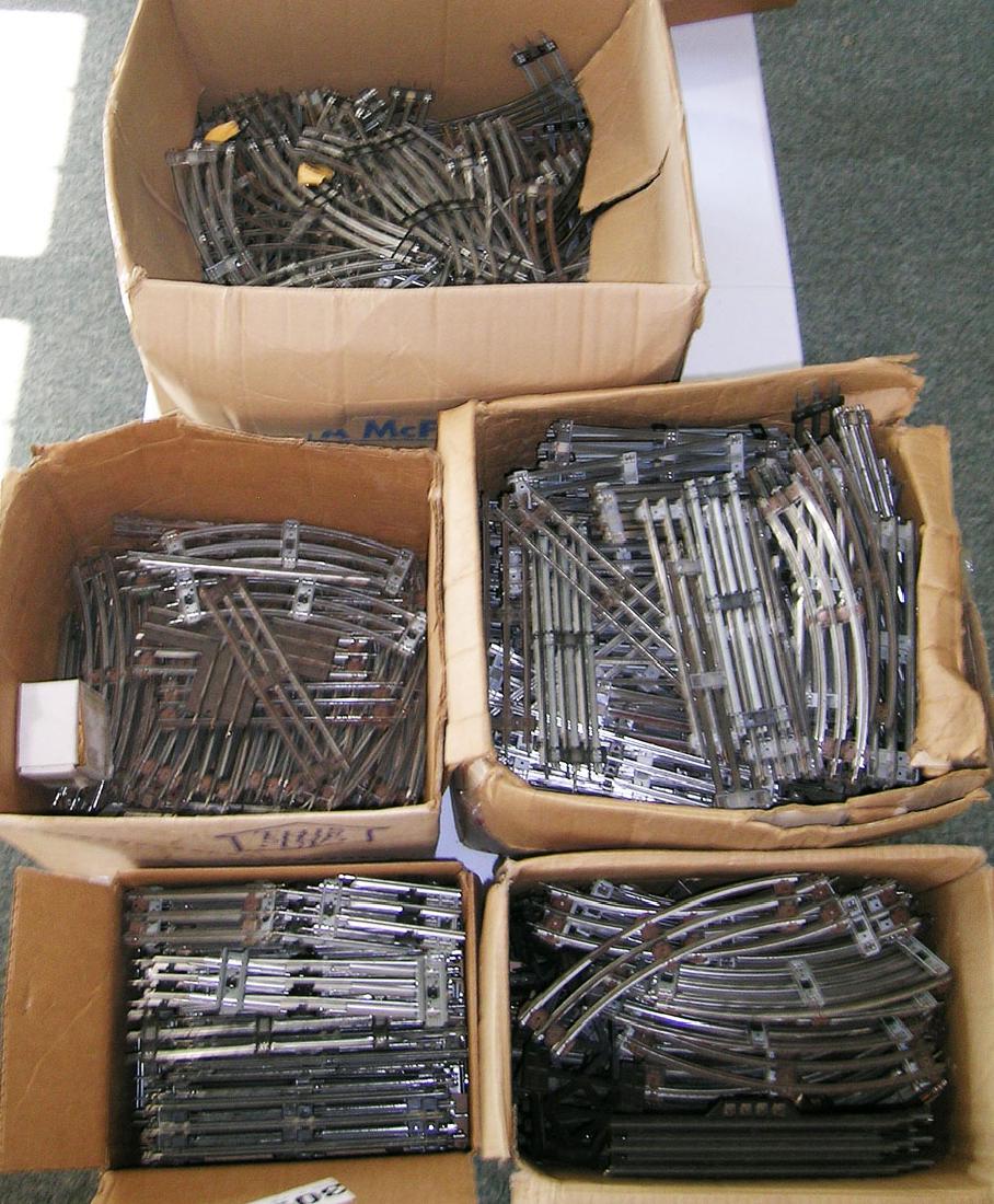 Large Quantity of 027 Tracks: circa 1950's, comprising straight and curved