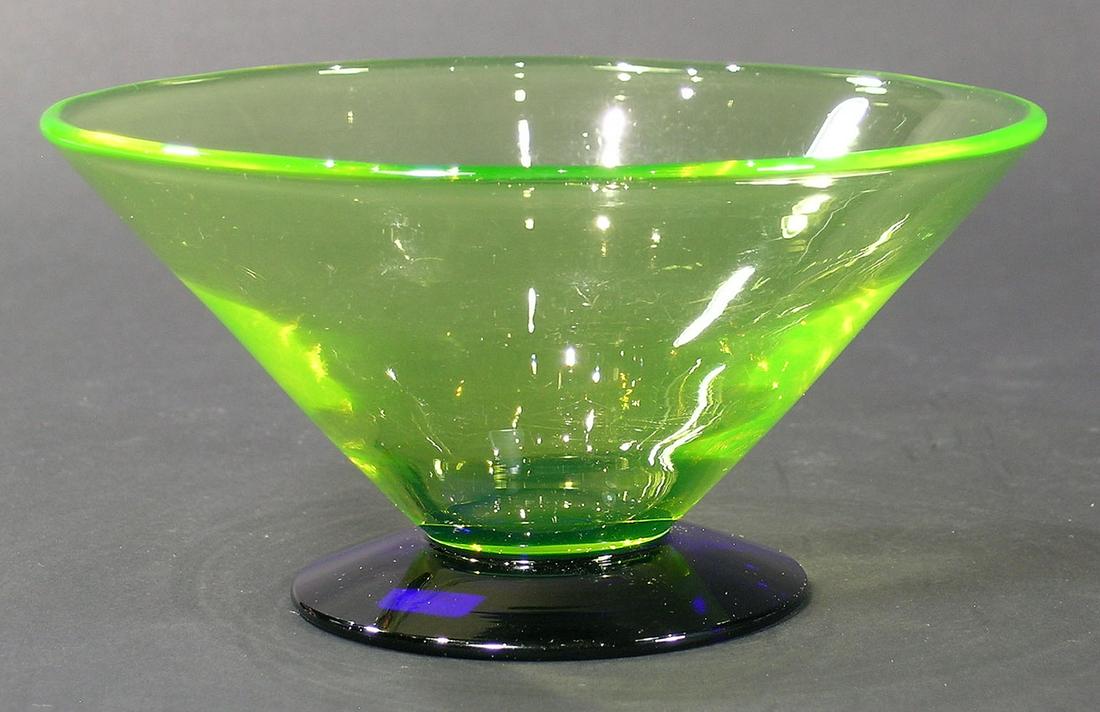 ART GLASS FOOTED BOWL: possibly Pairpoint, Canaria/Vaseline bowl with a cobalt base, 6" dia., 3" high
