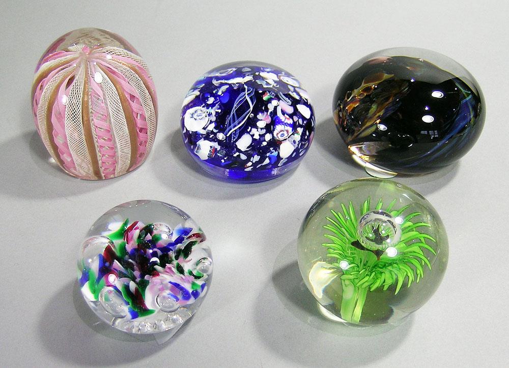 FIVE ART GLASS PAPERWEIGHTS (1 of 1)