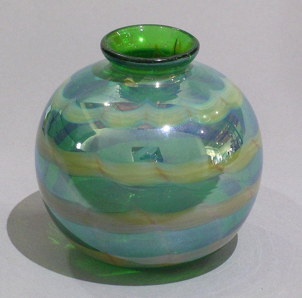 SALAMANDRA ART GLASS VASE (1 of 1)