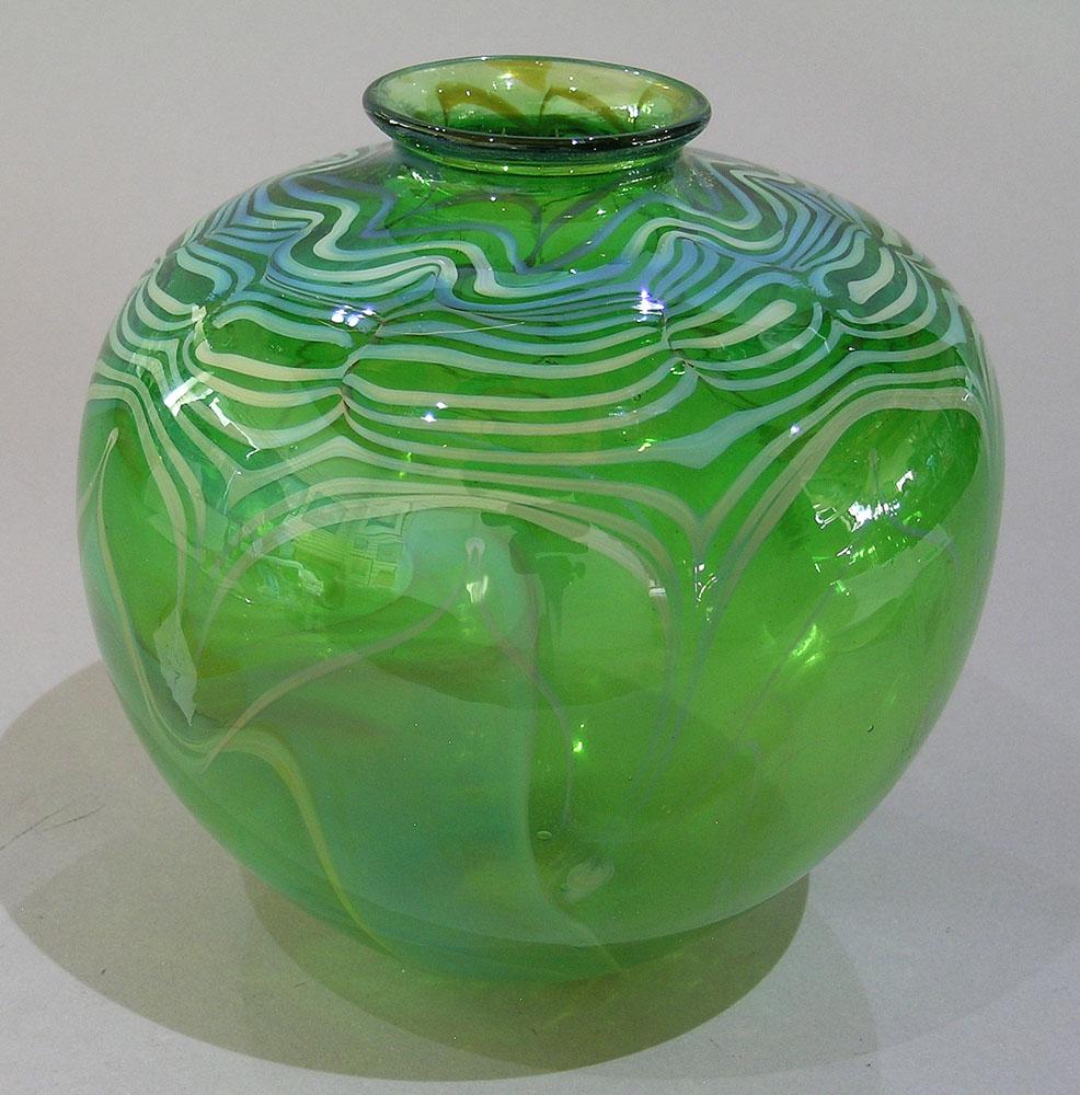 SALAMANDRA ART GLASS VASE (1 of 1)