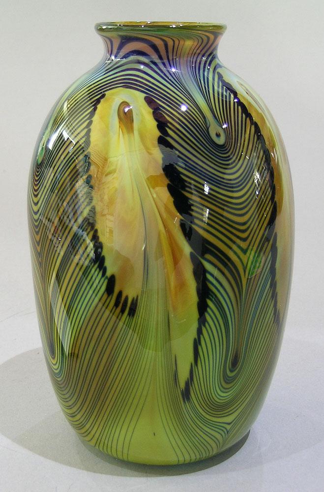 SALAMANDRA ART GLASS VASE (1 of 1)