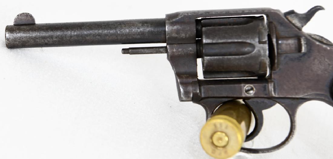 1907 Colt New Police DA 32 Police Positive Pistol: Up for bids is an Old Colt dated to 1907. This 6 shot revolver chambered in .32 has a 4" BBL, front blade sight, Serial # 421XX. The frame is marked Colt's New Police and the barrel is marked Colt DA 