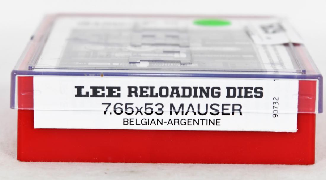 Lee Reloading Dies 7.65x53 Mauser Belgian Argentin: Up for your bidding pleasures is a Lee Reloading Die set 7.65x53 Mauser Belgian Argetine and comes in red plastic storage case.