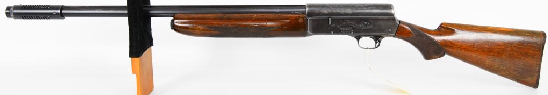 Remington The Sportsman (Browning A5) 12 Ga.: Up next is a Remington "The Sportsman" A Browning A5 Clone, Also referred to as a Remington Model 11. This shot gun has an overall 26" barrel including the Cutts compensator. Serial # 403529 Engraves 