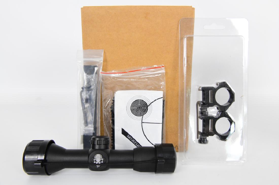 Tactical 4X32 Optics Scope Sight Duplex Reticle: Tactical 4X32 Optics Scope Sight Duplex Reticle New in the box with lens covers and scope rings and small target and cleaning cloth