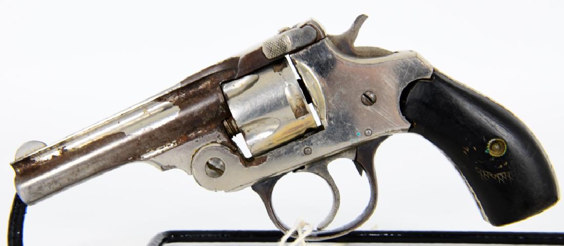 Iver Johnson Cycle Works Top Break .32 Revolver: Here we have an old Iver Johnson Cycle Works Top Break .32 Revolver. Unsure of the model, It has a 3" barrel, chrome finish is flaking, 1 original grip, Serial # A17683 Appears to function in both sin