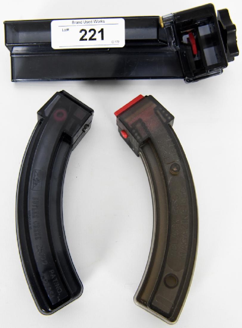 Lot of 2 10-22 Mags & Speed Loaded: this lot is 2 25 round Ruger 10-22 mags 1 is Butler Creek, 1 is Black Dog, and a Butler Creek 10-22 rotary mag loader.