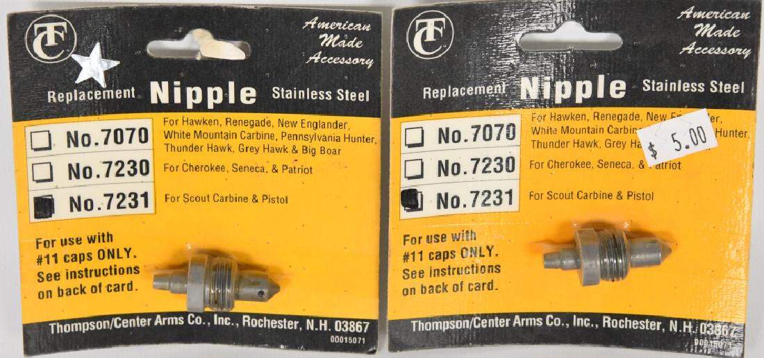 Lot of 2 Replacement NIPPLE by TC stainless: New in the package is a lot of 2 Replacement Nipple by TC #7231 for use with #11 caps only, stainless steel, for scout carbine, and pistol THompson Center Arms